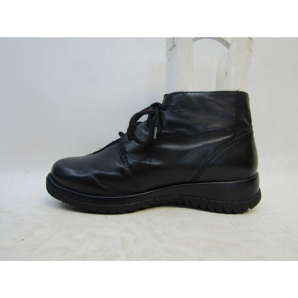 Drew Womens Size 6.5 WW Wide Width Black Leather Lace Up Ankle Boot Booties - Picture 2 of 11